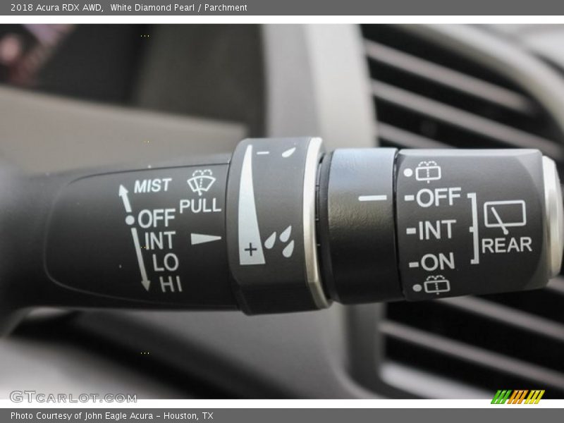 White Diamond Pearl / Parchment 2018 Acura RDX AWD