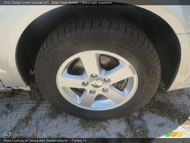 Bright Silver Metallic / Black/Light Graystone 2012 Dodge Grand Caravan SXT