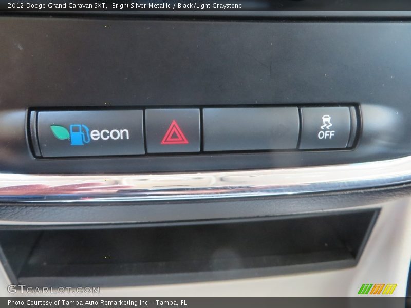 Bright Silver Metallic / Black/Light Graystone 2012 Dodge Grand Caravan SXT