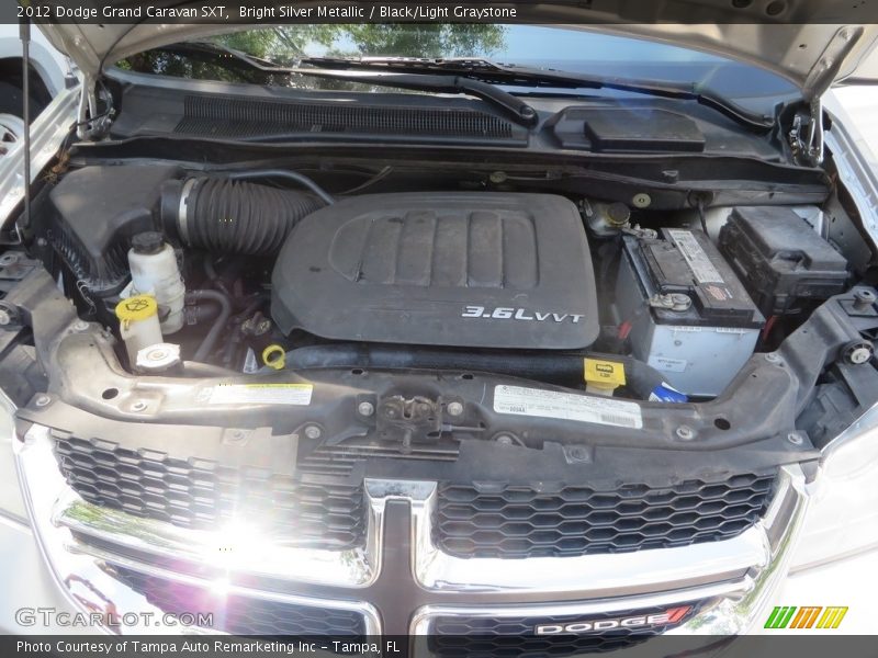 Bright Silver Metallic / Black/Light Graystone 2012 Dodge Grand Caravan SXT