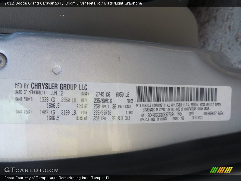 Bright Silver Metallic / Black/Light Graystone 2012 Dodge Grand Caravan SXT