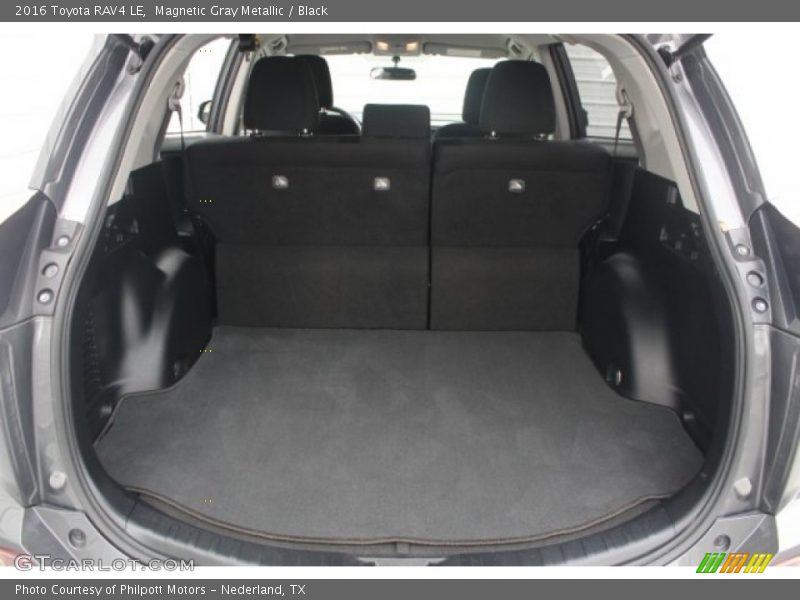Magnetic Gray Metallic / Black 2016 Toyota RAV4 LE