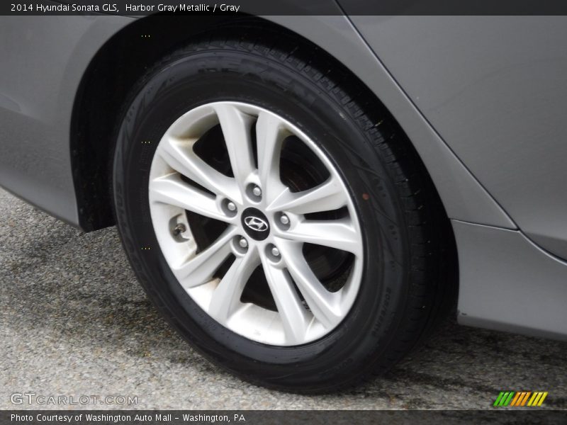 Harbor Gray Metallic / Gray 2014 Hyundai Sonata GLS