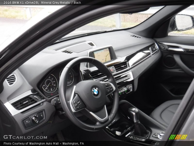 Mineral Grey Metallic / Black 2016 BMW X1 xDrive28i