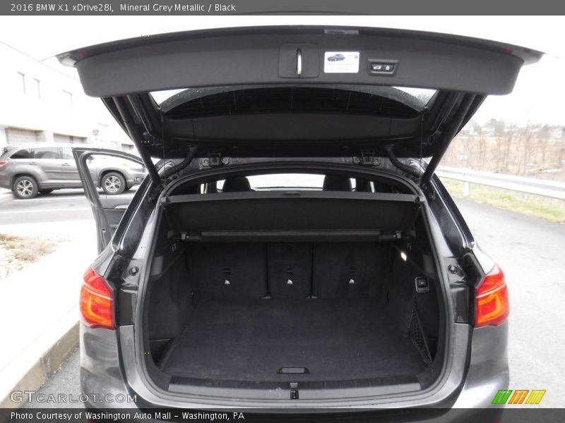 Mineral Grey Metallic / Black 2016 BMW X1 xDrive28i
