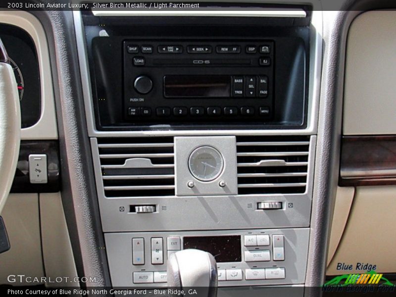 Silver Birch Metallic / Light Parchment 2003 Lincoln Aviator Luxury