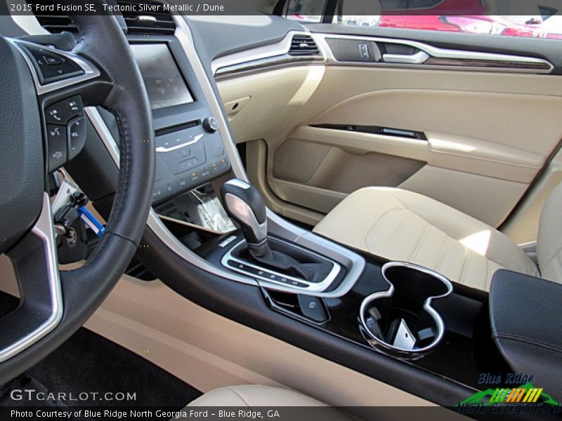 Tectonic Silver Metallic / Dune 2015 Ford Fusion SE