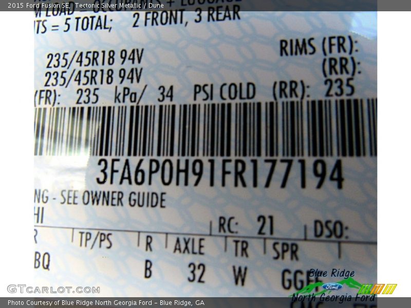 Tectonic Silver Metallic / Dune 2015 Ford Fusion SE