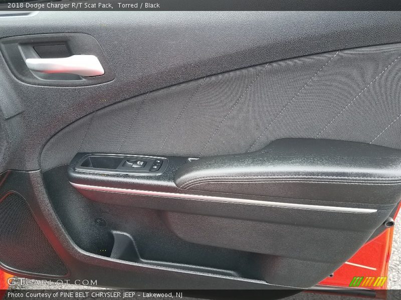 Torred / Black 2018 Dodge Charger R/T Scat Pack