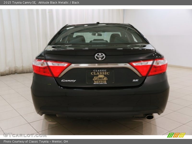 Attitude Black Metallic / Black 2015 Toyota Camry SE