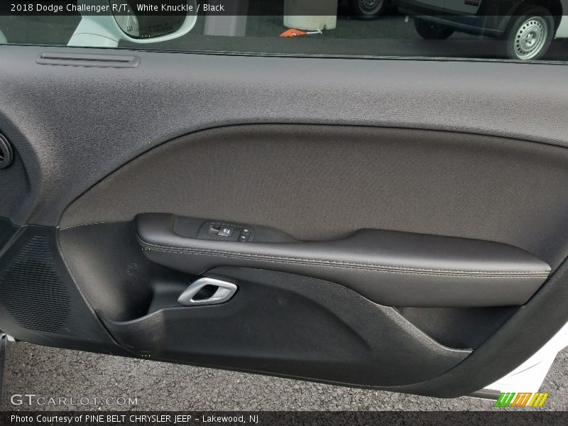 White Knuckle / Black 2018 Dodge Challenger R/T