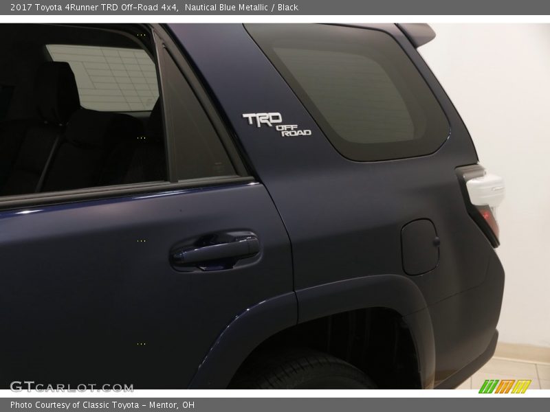 Nautical Blue Metallic / Black 2017 Toyota 4Runner TRD Off-Road 4x4
