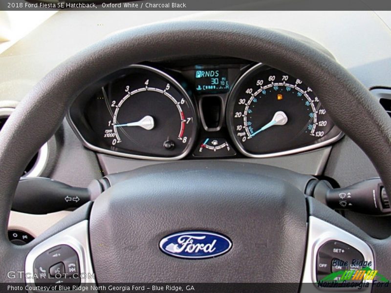 Oxford White / Charcoal Black 2018 Ford Fiesta SE Hatchback