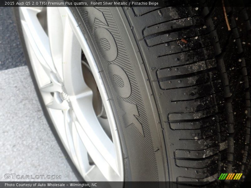 Florett Silver Metallic / Pistachio Beige 2015 Audi Q5 2.0 TFSI Premium Plus quattro