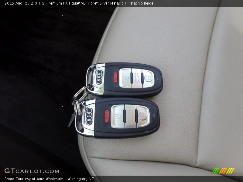 Florett Silver Metallic / Pistachio Beige 2015 Audi Q5 2.0 TFSI Premium Plus quattro