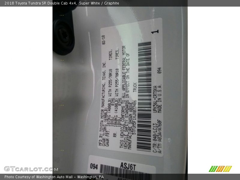 Super White / Graphite 2018 Toyota Tundra SR Double Cab 4x4