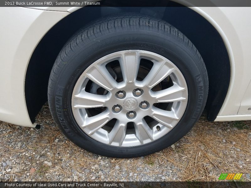 Summit White / Titanium 2013 Buick LaCrosse FWD