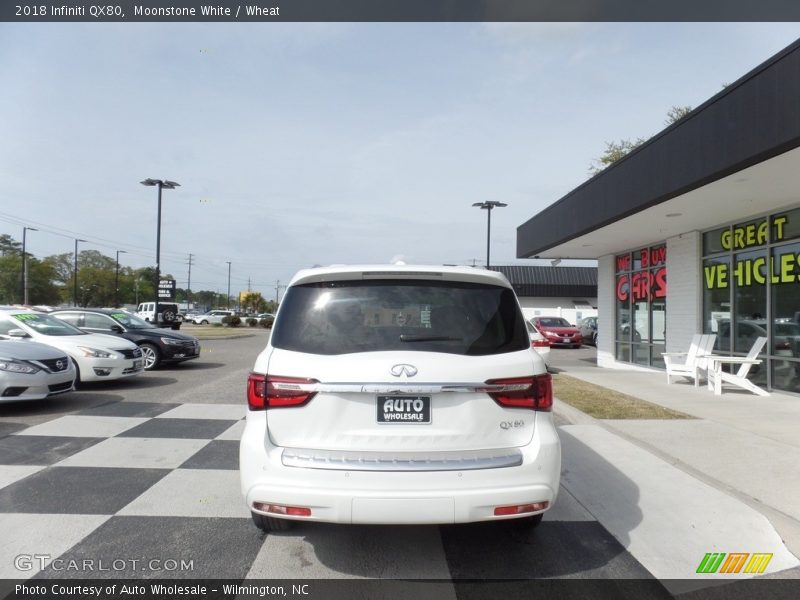 Moonstone White / Wheat 2018 Infiniti QX80