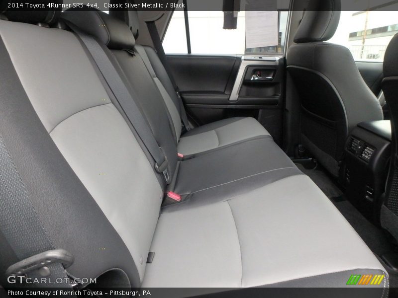 Classic Silver Metallic / Black 2014 Toyota 4Runner SR5 4x4