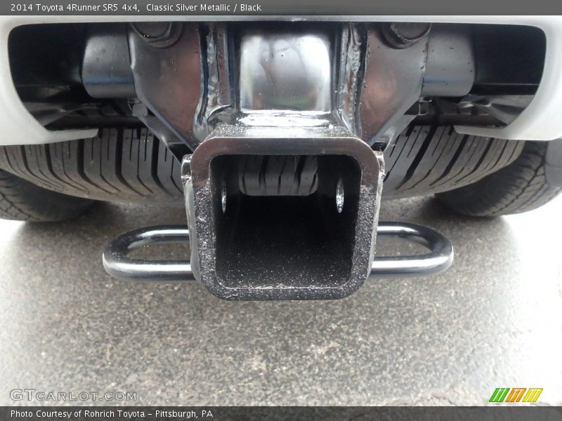 Classic Silver Metallic / Black 2014 Toyota 4Runner SR5 4x4
