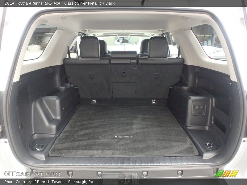 Classic Silver Metallic / Black 2014 Toyota 4Runner SR5 4x4