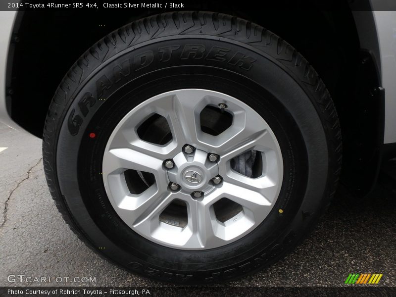 Classic Silver Metallic / Black 2014 Toyota 4Runner SR5 4x4