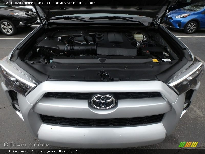 Classic Silver Metallic / Black 2014 Toyota 4Runner SR5 4x4