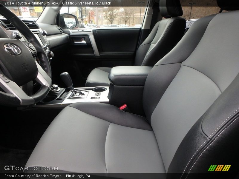 Classic Silver Metallic / Black 2014 Toyota 4Runner SR5 4x4