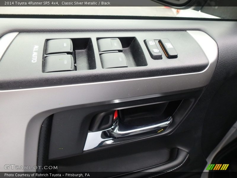 Classic Silver Metallic / Black 2014 Toyota 4Runner SR5 4x4