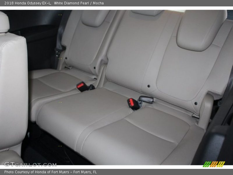 White Diamond Pearl / Mocha 2018 Honda Odyssey EX-L