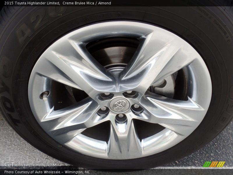 Creme Brulee Mica / Almond 2015 Toyota Highlander Limited