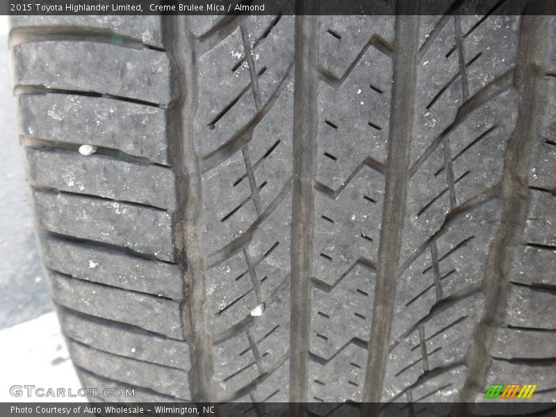 Creme Brulee Mica / Almond 2015 Toyota Highlander Limited