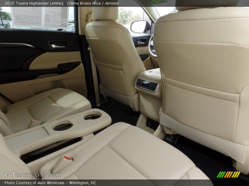 Creme Brulee Mica / Almond 2015 Toyota Highlander Limited