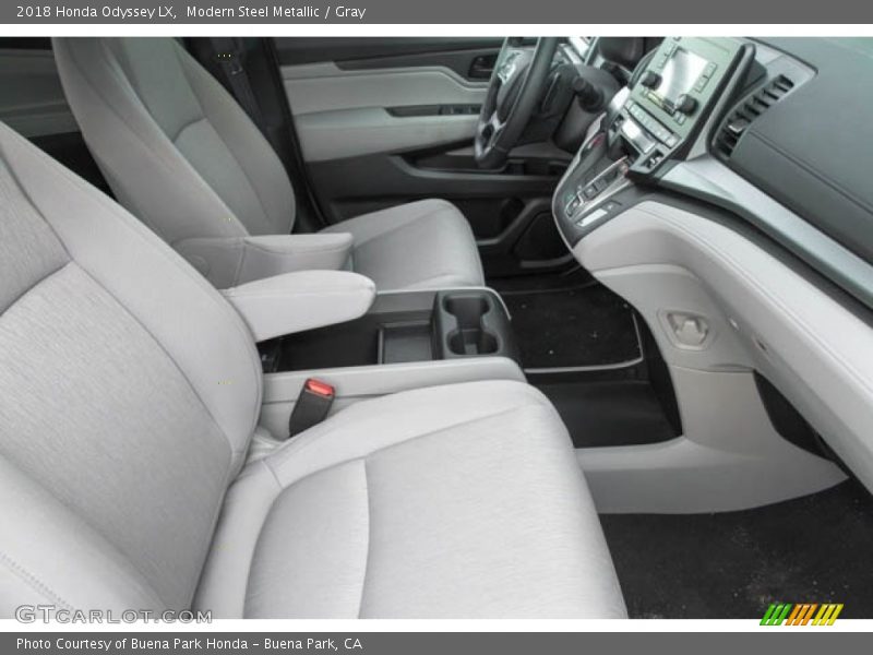 Modern Steel Metallic / Gray 2018 Honda Odyssey LX