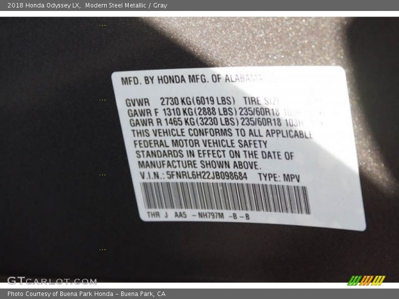 Modern Steel Metallic / Gray 2018 Honda Odyssey LX