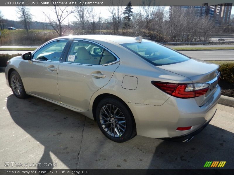 Satin Cashmere Metallic / Parchment 2018 Lexus ES 350