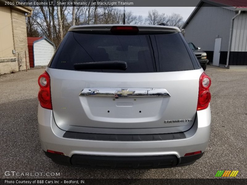 Silver Ice Metallic / Jet Black/Light Titanium 2010 Chevrolet Equinox LT