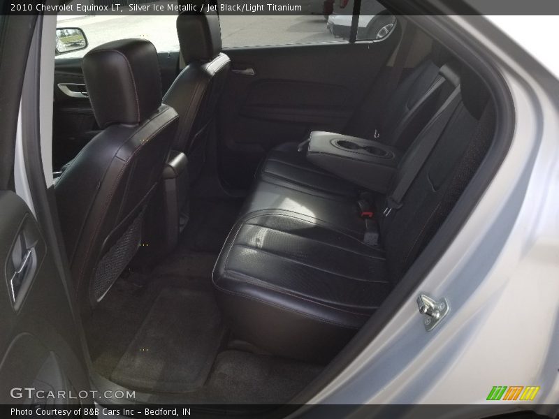Silver Ice Metallic / Jet Black/Light Titanium 2010 Chevrolet Equinox LT