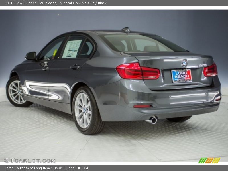 Mineral Grey Metallic / Black 2018 BMW 3 Series 320i Sedan