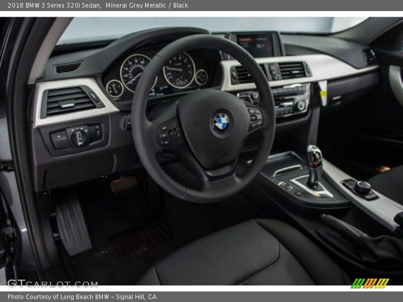 Mineral Grey Metallic / Black 2018 BMW 3 Series 320i Sedan