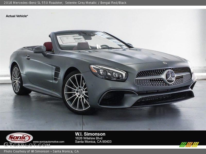 Selenite Grey Metallic / Bengal Red/Black 2018 Mercedes-Benz SL 550 Roadster