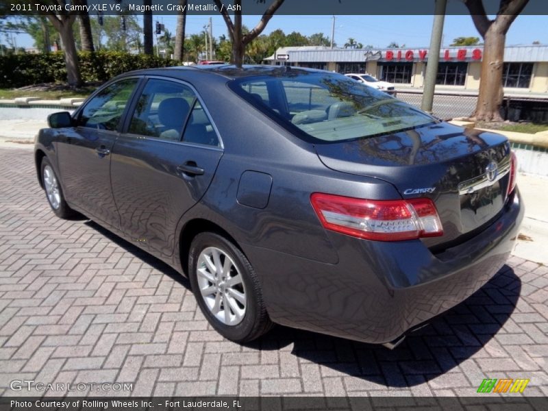 Magnetic Gray Metallic / Ash 2011 Toyota Camry XLE V6