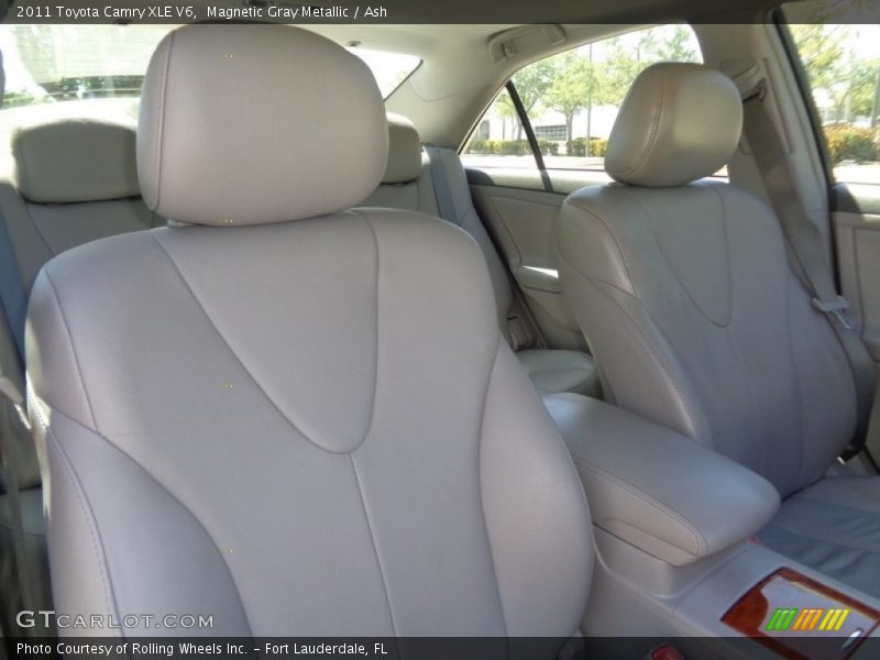 Magnetic Gray Metallic / Ash 2011 Toyota Camry XLE V6