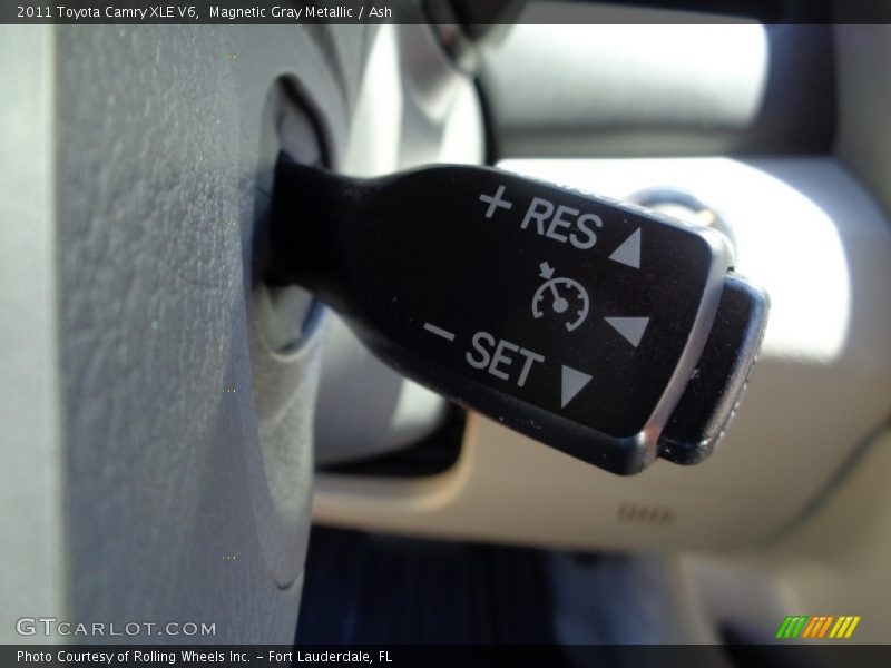 Magnetic Gray Metallic / Ash 2011 Toyota Camry XLE V6