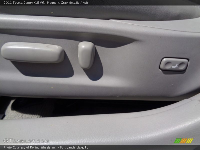 Magnetic Gray Metallic / Ash 2011 Toyota Camry XLE V6