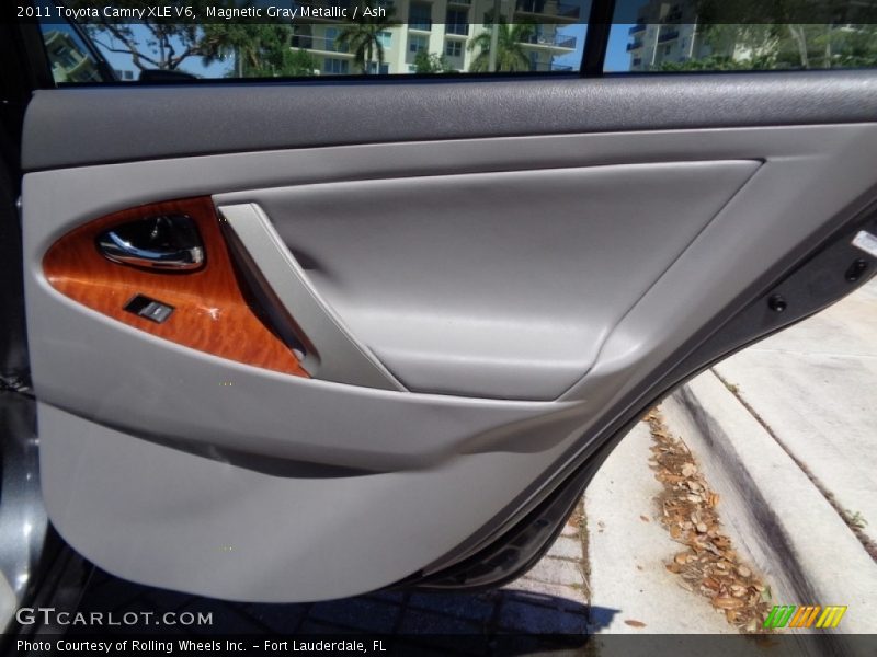 Magnetic Gray Metallic / Ash 2011 Toyota Camry XLE V6