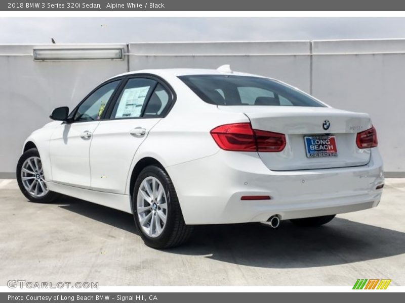 Alpine White / Black 2018 BMW 3 Series 320i Sedan
