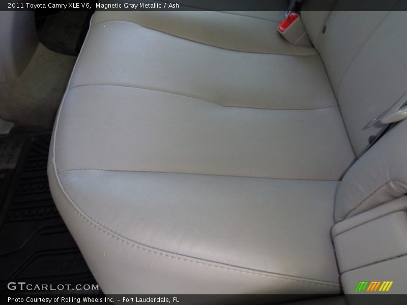 Magnetic Gray Metallic / Ash 2011 Toyota Camry XLE V6