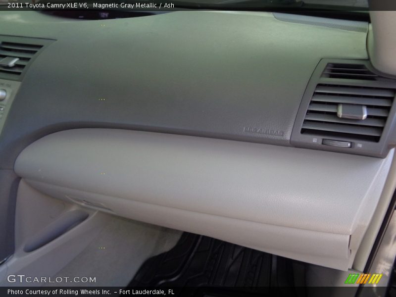 Magnetic Gray Metallic / Ash 2011 Toyota Camry XLE V6