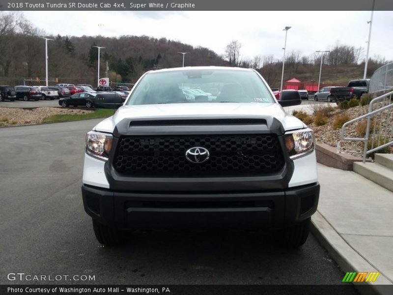 Super White / Graphite 2018 Toyota Tundra SR Double Cab 4x4